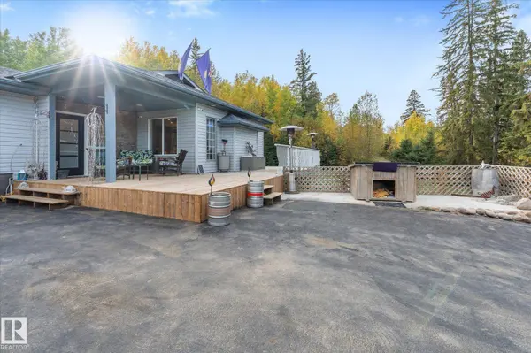 54426 RGE ROAD 15, Rural Lac Ste. Anne County, AB T0E 1V0