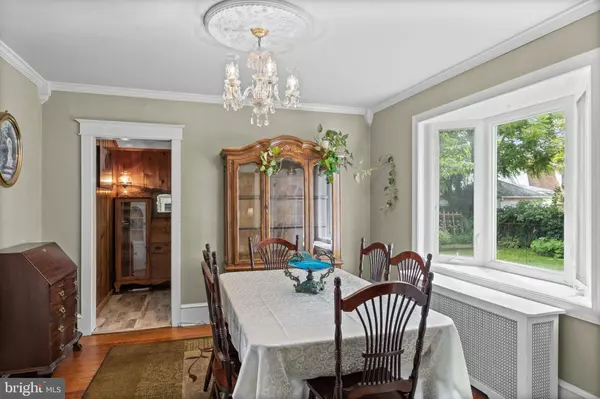 25 W ELBON RD, Brookhaven, PA 19015