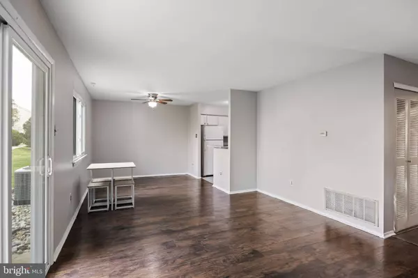 45 SANDRA RD, Voorhees, NJ 08043