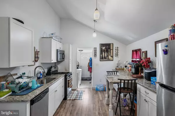 34 W PEARL ST, Burlington, NJ 08016