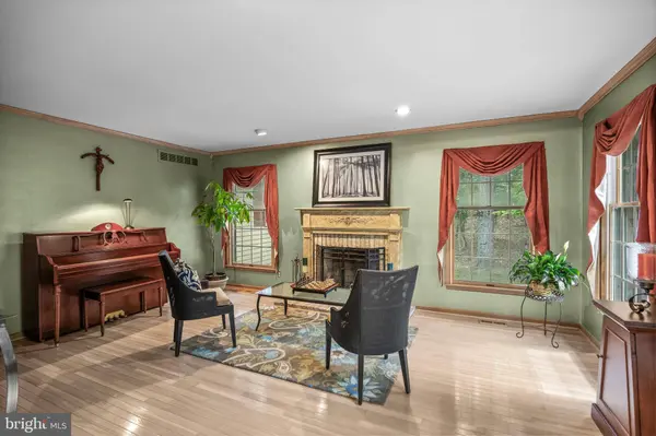 15 HIGHBRIDGE BLVD, Medford, NJ 08055