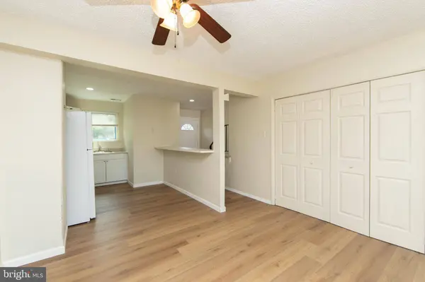 54 LA CASCATA TNHS, Clementon, NJ 08021