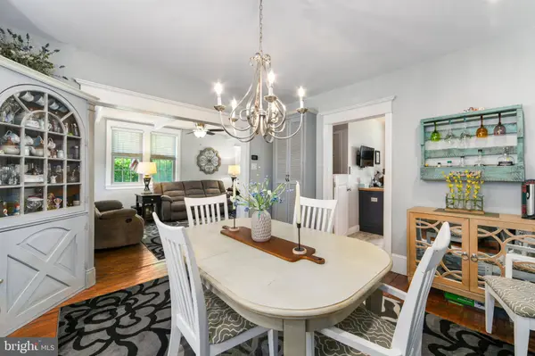 10 S LENOLA RD, Moorestown, NJ 08057