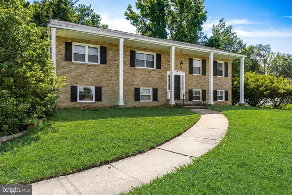 20 MEADOW RD, Pennsville, NJ 08070
