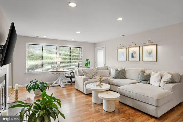 1956 THE WOODS II, Cherry Hill, NJ 08003