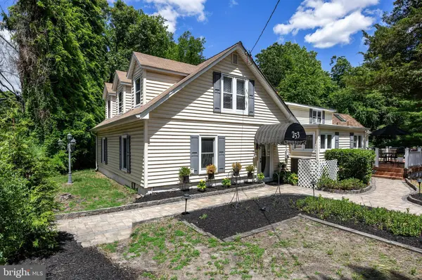 253 HOPEWELL RD, Medford, NJ 08055