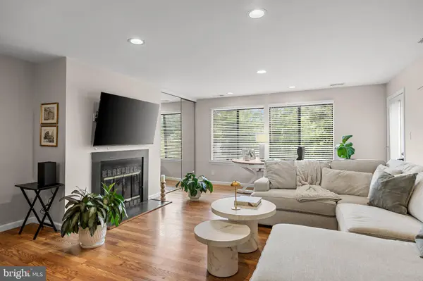 1956 THE WOODS II, Cherry Hill, NJ 08003