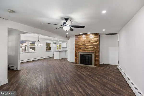 804 FOREST LN, Malvern, PA 19355