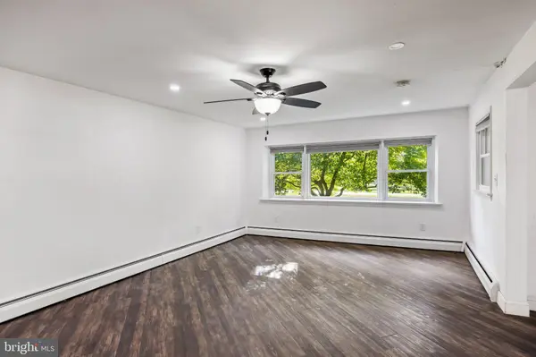 804 FOREST LN, Malvern, PA 19355