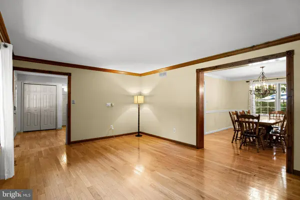 43 BATTERY HILL DR, Voorhees, NJ 08043