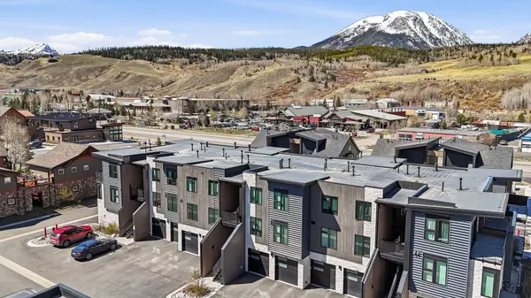 930 Blue River Pkwy #625, Silverthorne, CO 80498
