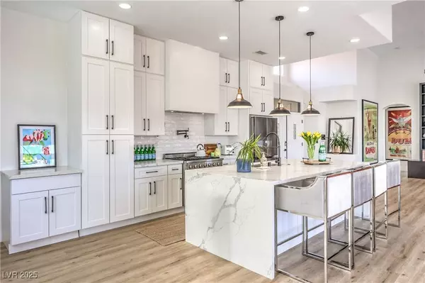 3028 Treesdale DR, Las Vegas, NV 89134