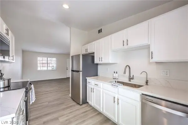 1713 Barrel Cactus CT, Las Vegas, NV 89108