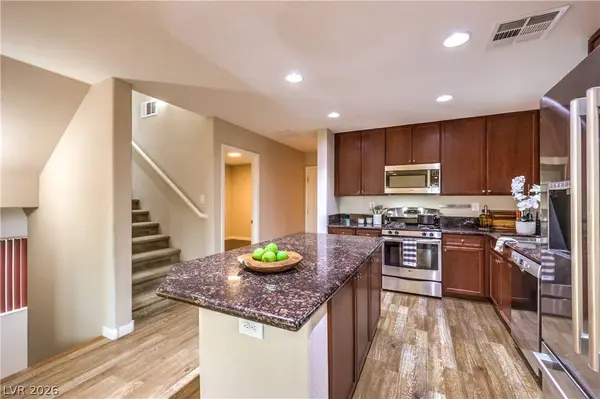 7265 Sterling Rock AVE, Las Vegas, NV 89178