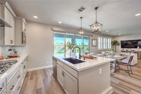 11542 Salt Creek AVE, Las Vegas, NV 89138