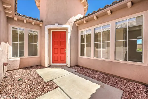 2492 Hollow Rock CT, Las Vegas, NV 89135