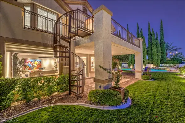 1705 Corta Bella DR, Las Vegas, NV 89134