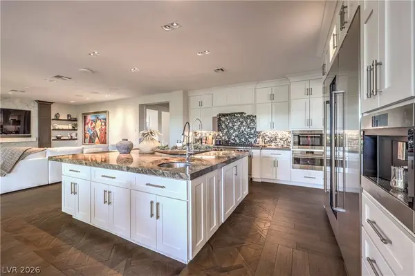 1705 Corta Bella DR, Las Vegas, NV 89134