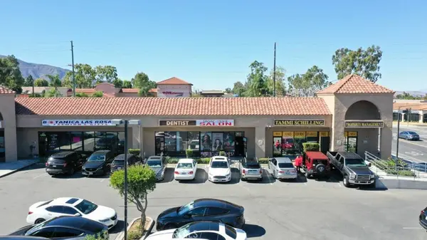 1252 W 6th, Corona, CA 92882