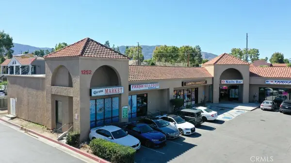 1252 W 6th, Corona, CA 92882