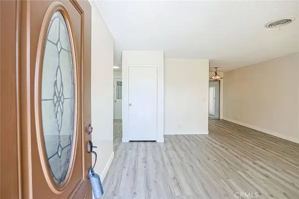 15261 Columbia, Huntington Beach, CA 92647