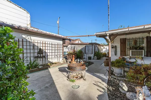 609 1st ST, Arbuckle, CA 95912