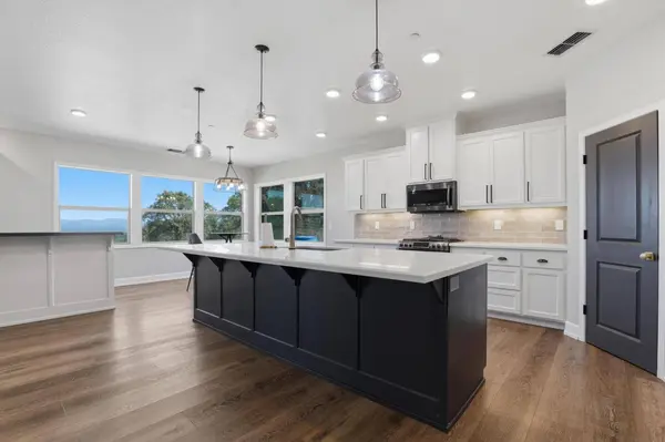 5072 Banca CT, Browns Valley, CA 95918
