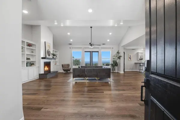 5072 Banca CT, Browns Valley, CA 95918