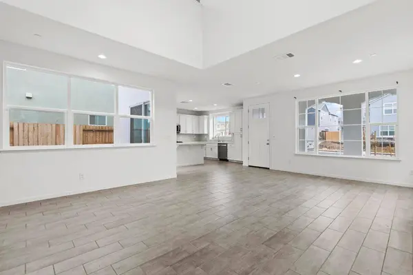 1077 Martin ST, Winters, CA 95694