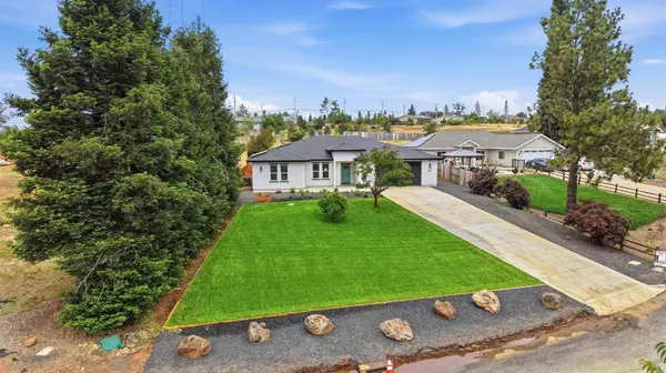 351 Starlight CT, Paradise, CA 95969