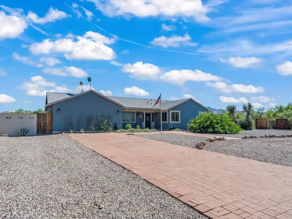 2660 E Darlene Ln, Vail, AZ 85641-9671