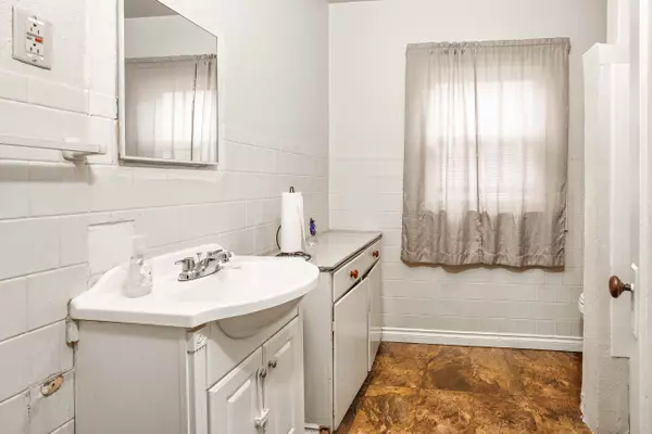 Portland, OR 97217-2319,724 N Emerson St