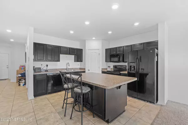 10553 MADRONE COVE CT #46, Jacksonville, FL 32218