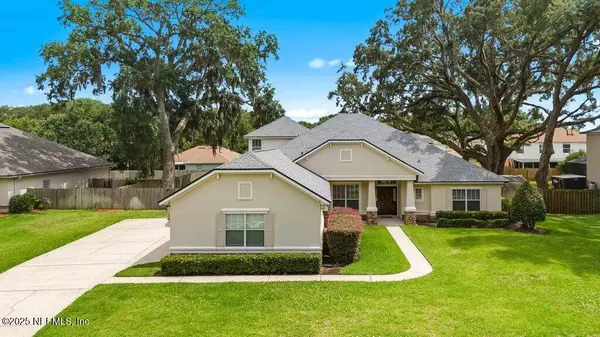 3156 SCENIC OAKS DR, Jacksonville, FL 32226