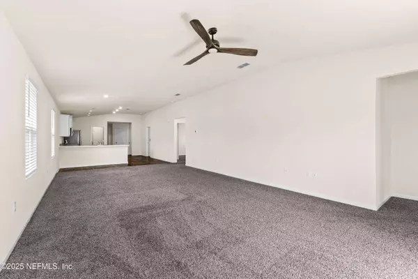 3160 COLD LEAF WAY, Green Cove Springs, FL 32043