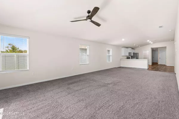 3160 COLD LEAF WAY, Green Cove Springs, FL 32043