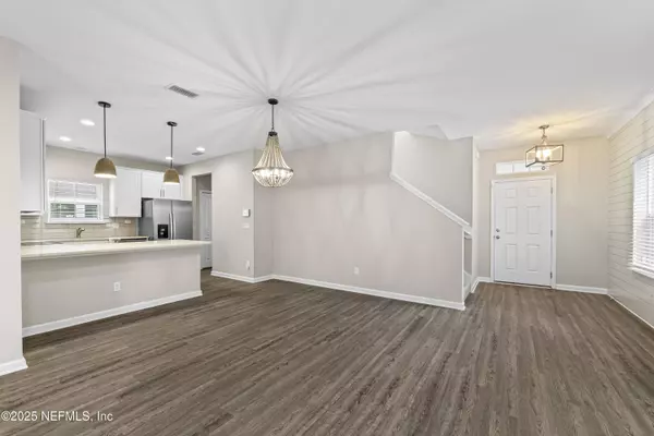 2113 HAWKEYE PL, Fleming Island, FL 32003