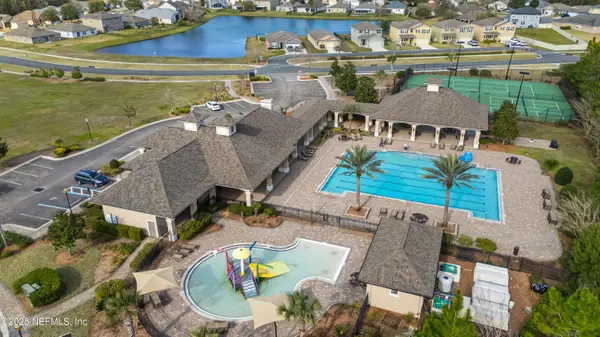 65045 RIVER GLEN Pkwy, Yulee, FL 32097
