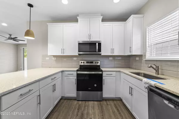 2113 HAWKEYE PL, Fleming Island, FL 32003