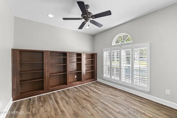 65045 RIVER GLEN Pkwy, Yulee, FL 32097