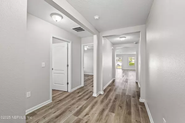 6847 HANFORD ST, Jacksonville, FL 32219