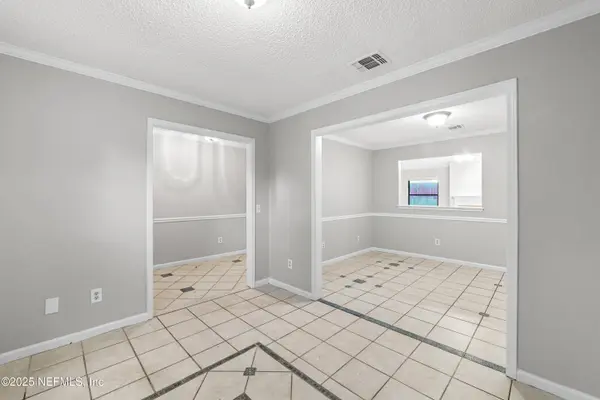 12467 E SWALLOW HAWK CT, Jacksonville, FL 32225