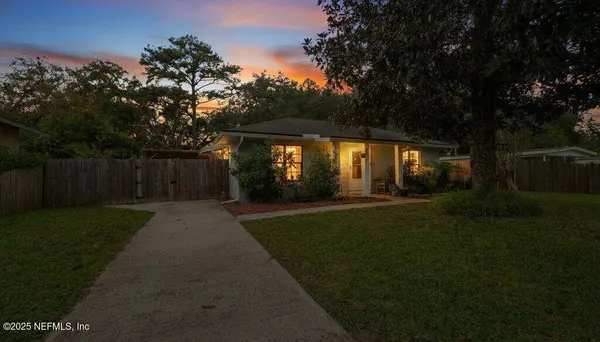 2830 PARR CT W, Jacksonville, FL 32216