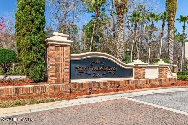 7801 POINT MEADOWS DR #2302, Jacksonville, FL 32256