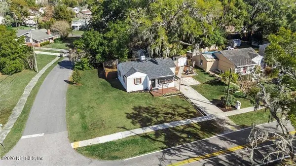 2811 LAKE SHORE BLVD, Jacksonville, FL 32210