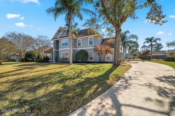 3734 REEDPOND DR N, Jacksonville, FL 32223
