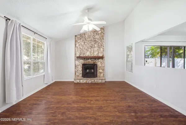 6624 WELLINGTON PLACE LN, Jacksonville, FL 32216