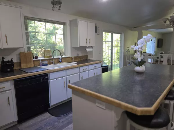 901 Elk Creek, Crrescent City, CA 95531