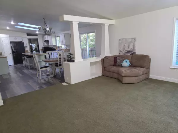 901 Elk Creek, Crrescent City, CA 95531