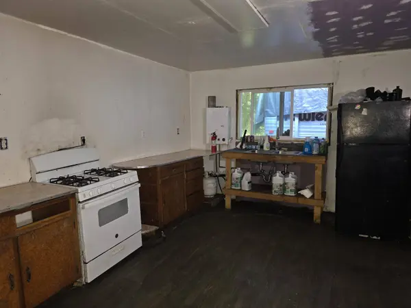 2011 Parkway, Crescent City, CA 95531